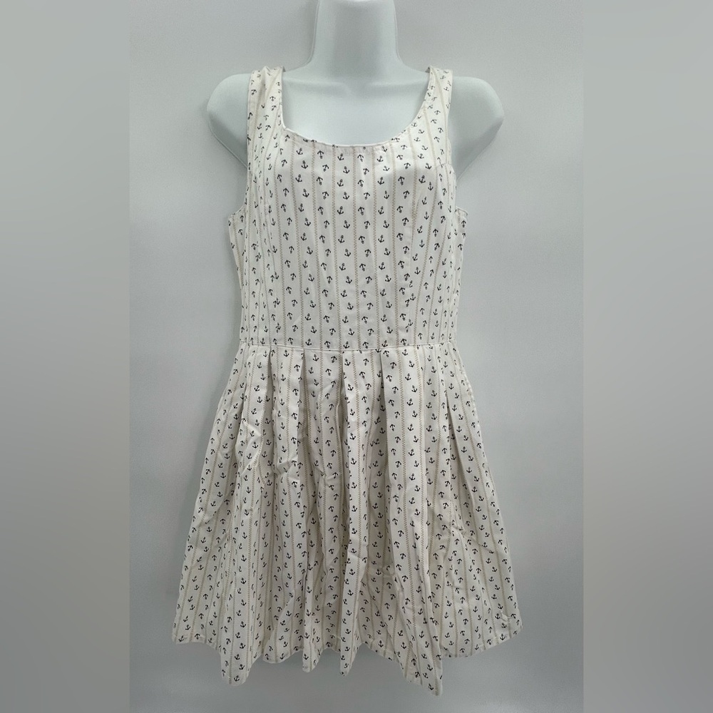 Jack Wills Women's Cream and Navy Dress - Size 6